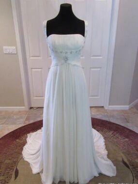 La Sposa Wedding Dress